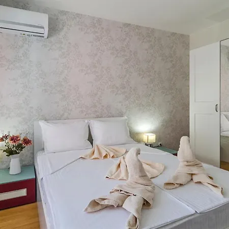 ивайло / Ivaylo Apartment *