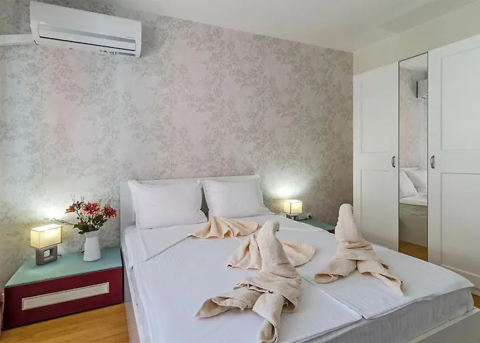 ивайло / Ivaylo Apartamento *