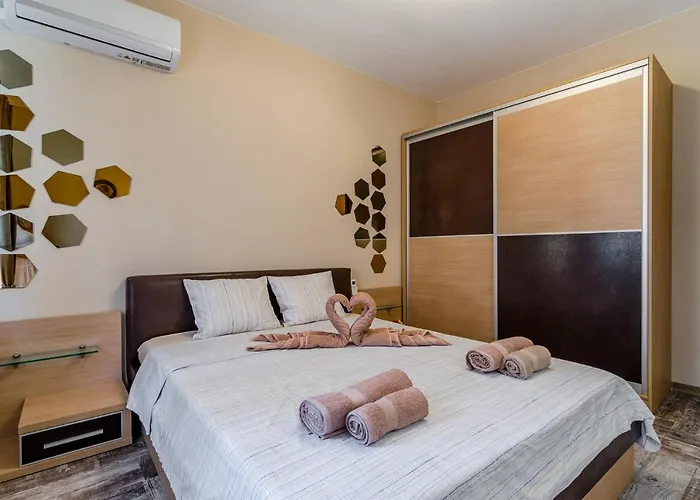 ивайло / Ivaylo Apartamento